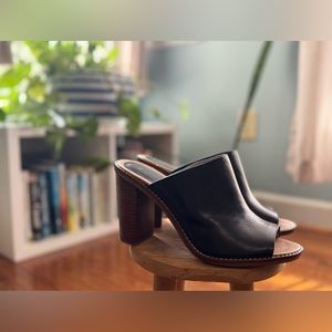 Madewell Finch Open-Toe Mule Clogs - size 8